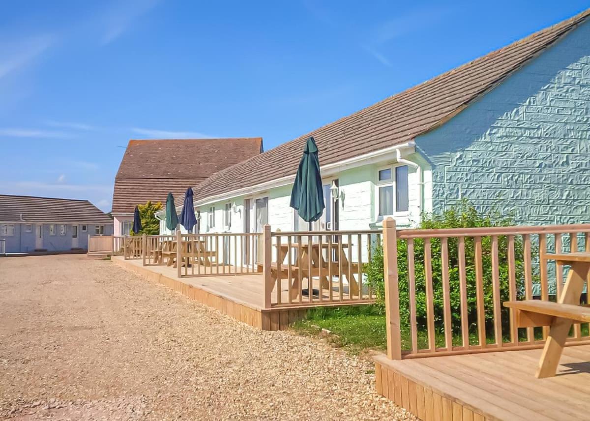 Salterns Village Seaview Exteriör bild